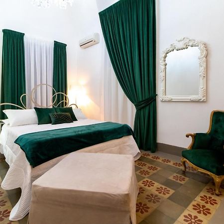Bed and Breakfast Pupi E Pupari Katania Zewnętrze zdjęcie