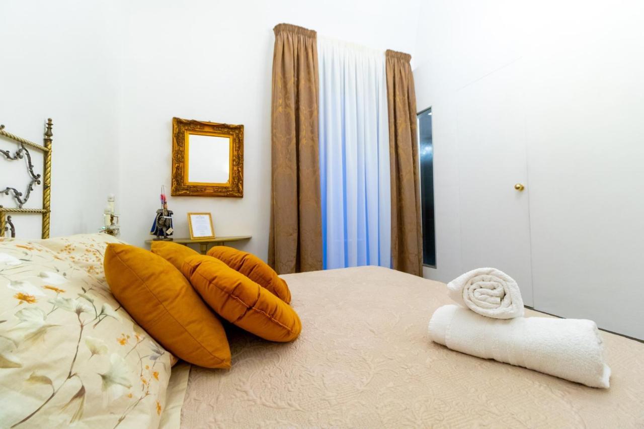 Bed and Breakfast Pupi E Pupari Katania Zewnętrze zdjęcie